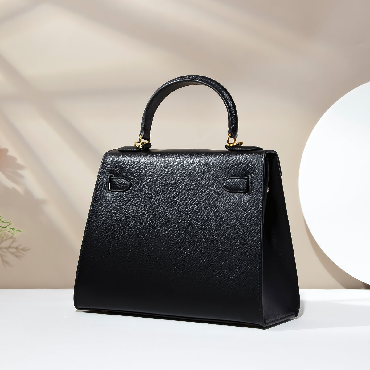 Eterna-Leather Fashionable Black Purse